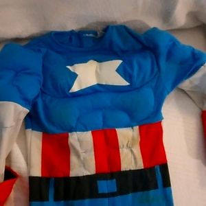 Captain America size 4 costume Marvel